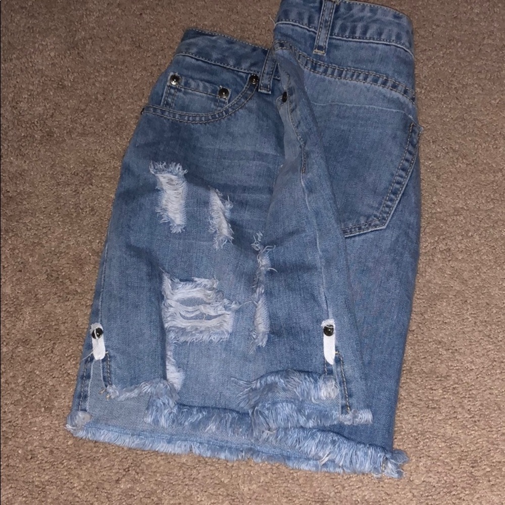 Demon skirt - Picture 2 of 3